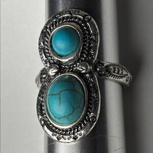 Intricate Silver tone and Teal colored stone Women's cocktail statement Ring